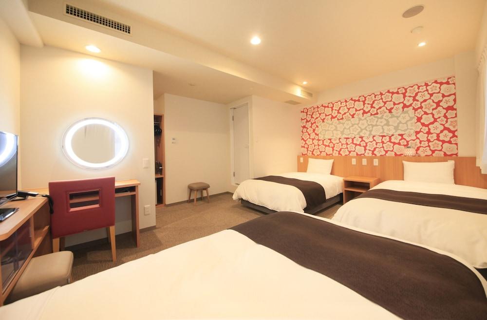 Smile Hotel Tokyo Ayase Ekimae Bagian luar foto